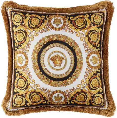 versace zitkussen|versace pillows ssense.